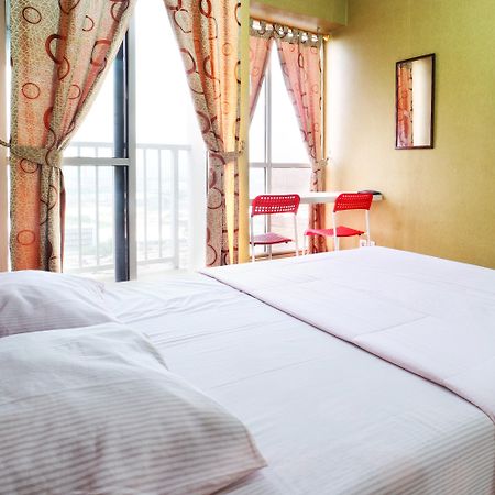 Snowy@Apartemen Tifolia جاكرتا المظهر الخارجي الصورة
